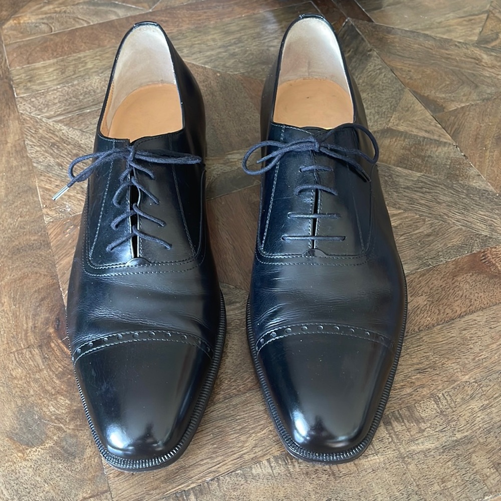 Ferragamo Lace up Dress Shoes